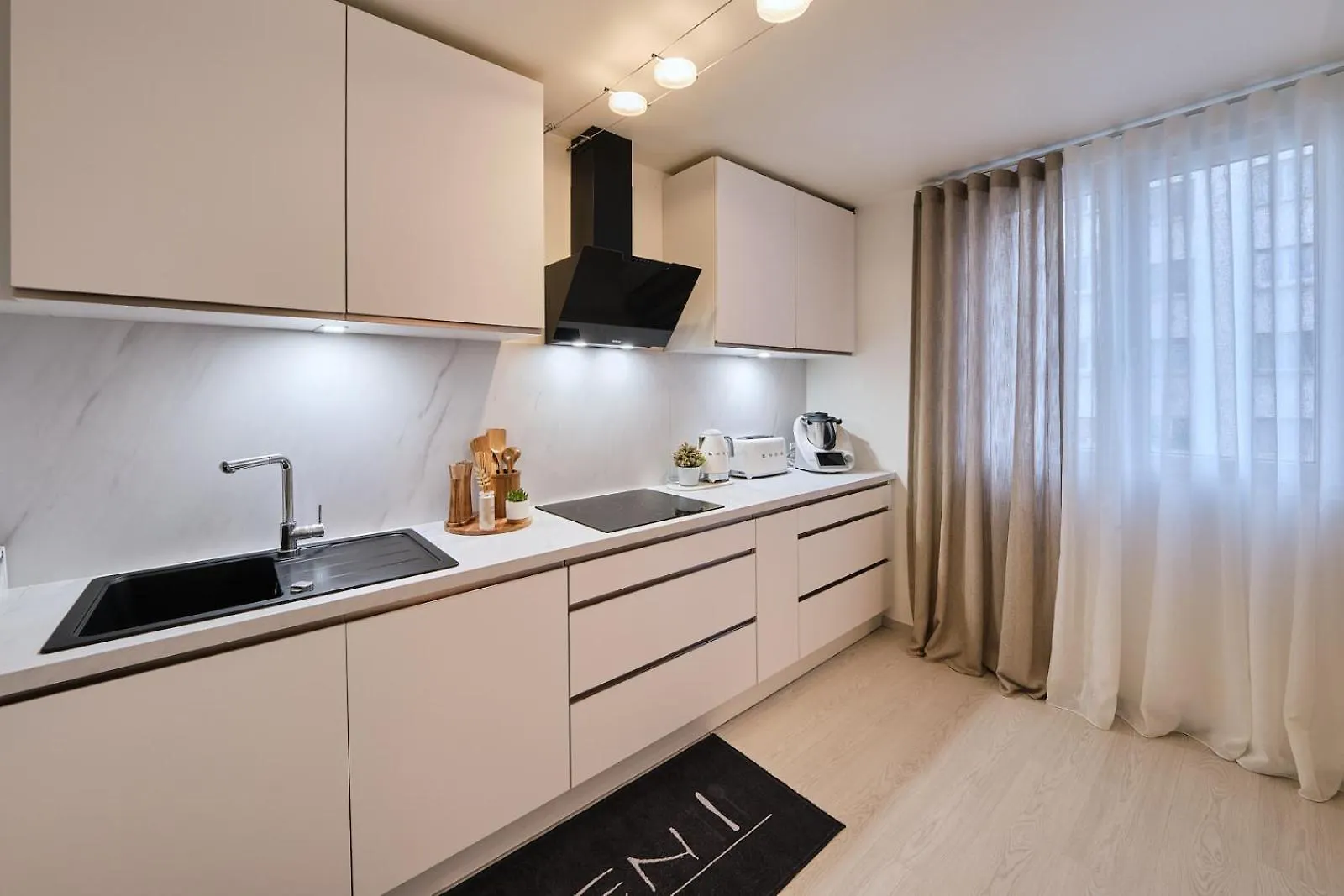 Appartement Parisien Au Coeur De Montparnasse France